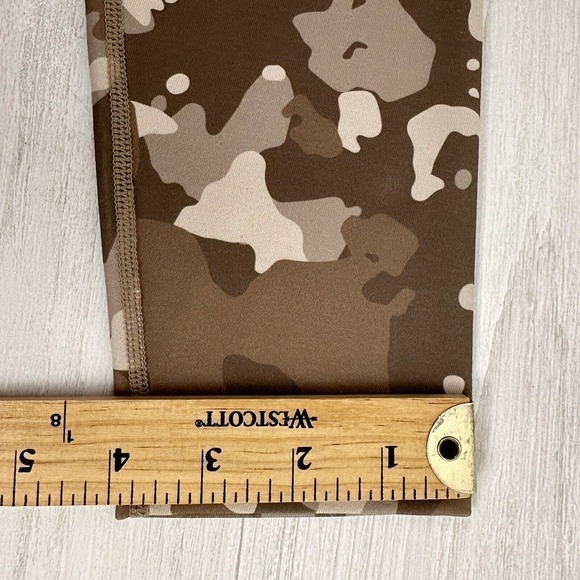 Balance Athletica Vitality Ascend Pant High Rise Camo Leggings Brown Size Medium - Picture 11 of 13